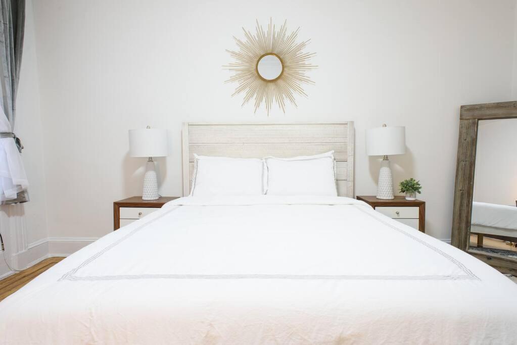 Apartment 1567-1a New 2br Prime Upper East W&d *
