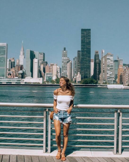 Private Bedroom In A Shared 2 Bedrooms Apartament - 1 Stop To Manhattan And 2 Stops Brooklyn * New York