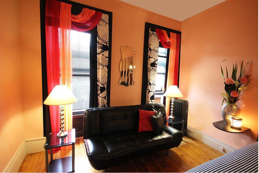 Guest house The International Cozy 3*
