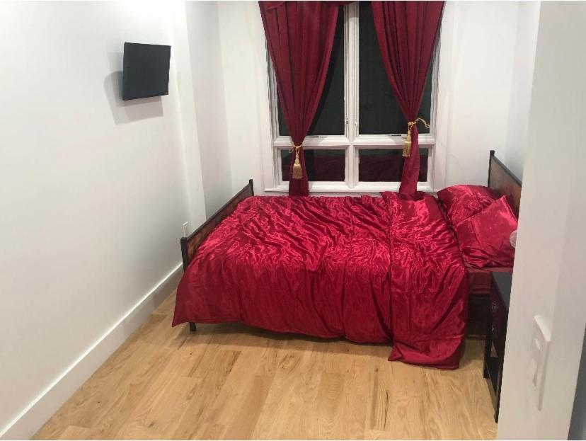 Homestay 2 Bed Duplex With Private Yard