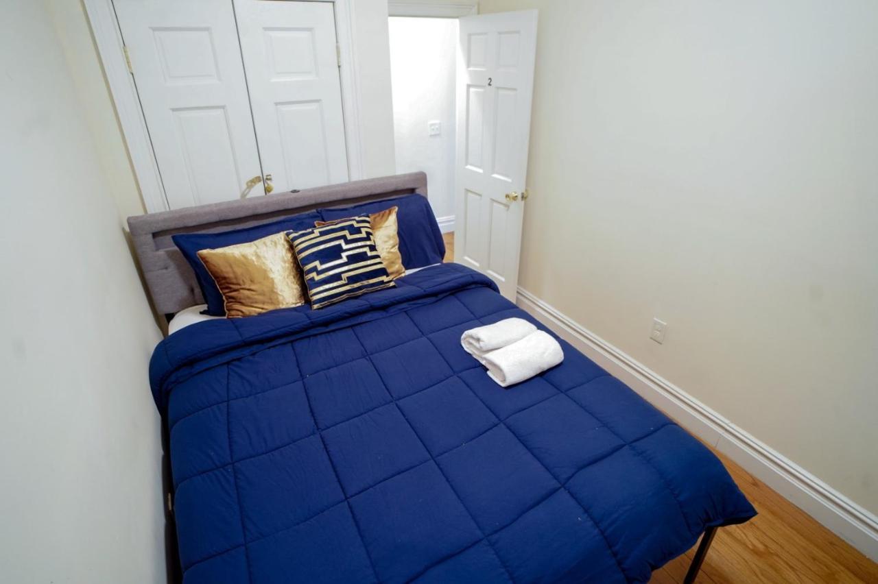 Oasis Ii: Central Harlem Apartment