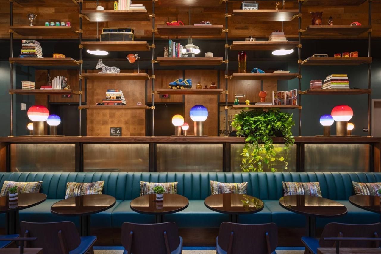 Moxy Nyc Downtown Hotel 4*