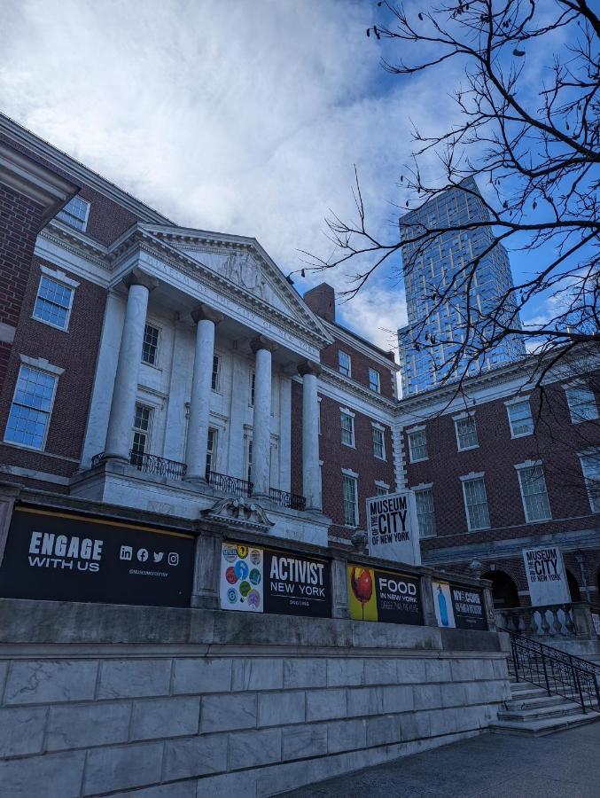Museum Mile By Park
