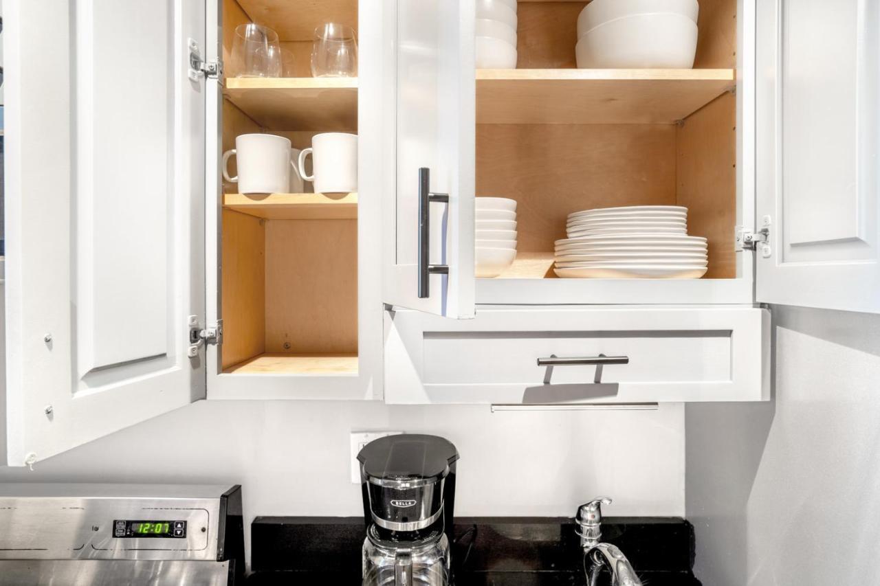 Nolita 1br W Wd Nr New Museum Nyc-1036 Apartment New York