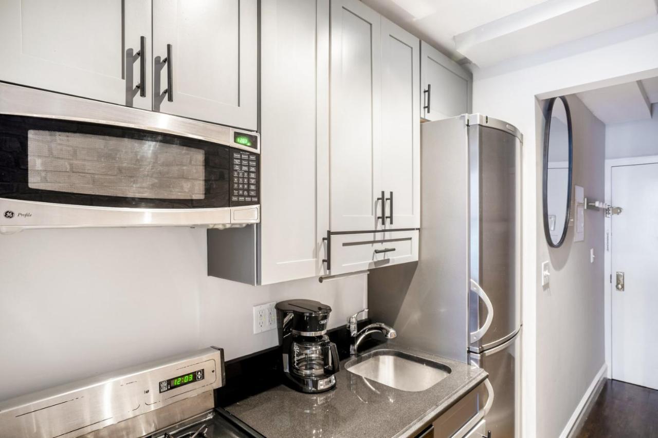 Nolita 1br W Wd Nr New Museum Nyc-1036 Apartment