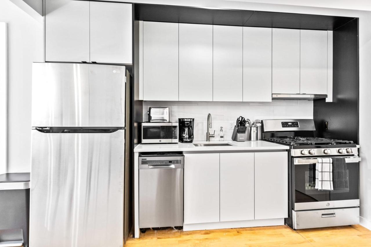 Holiday home Luxe Studio Ste In Upper East Side With Charming Juliet Balcony New York