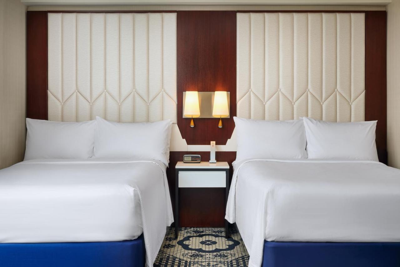Hotel By Marriott Manhattan/central Park