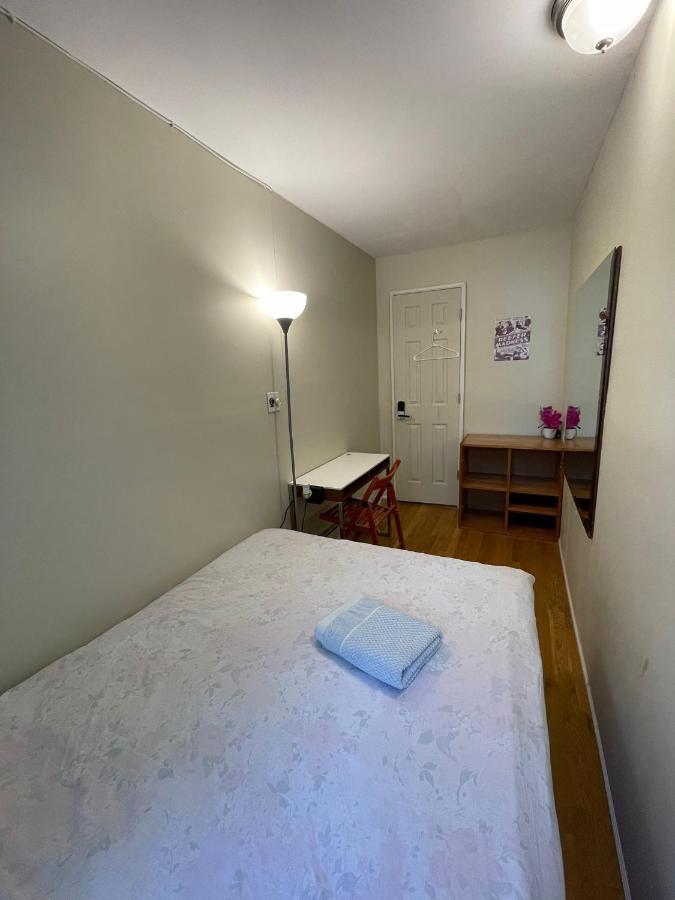 Homestay & Affordable Williamsburg Small New York