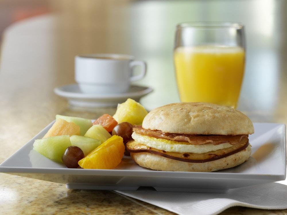 Hyatt Place New York/midtown-south 4*