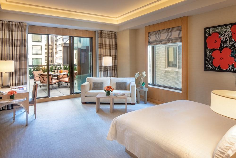 Four Seasons 5*