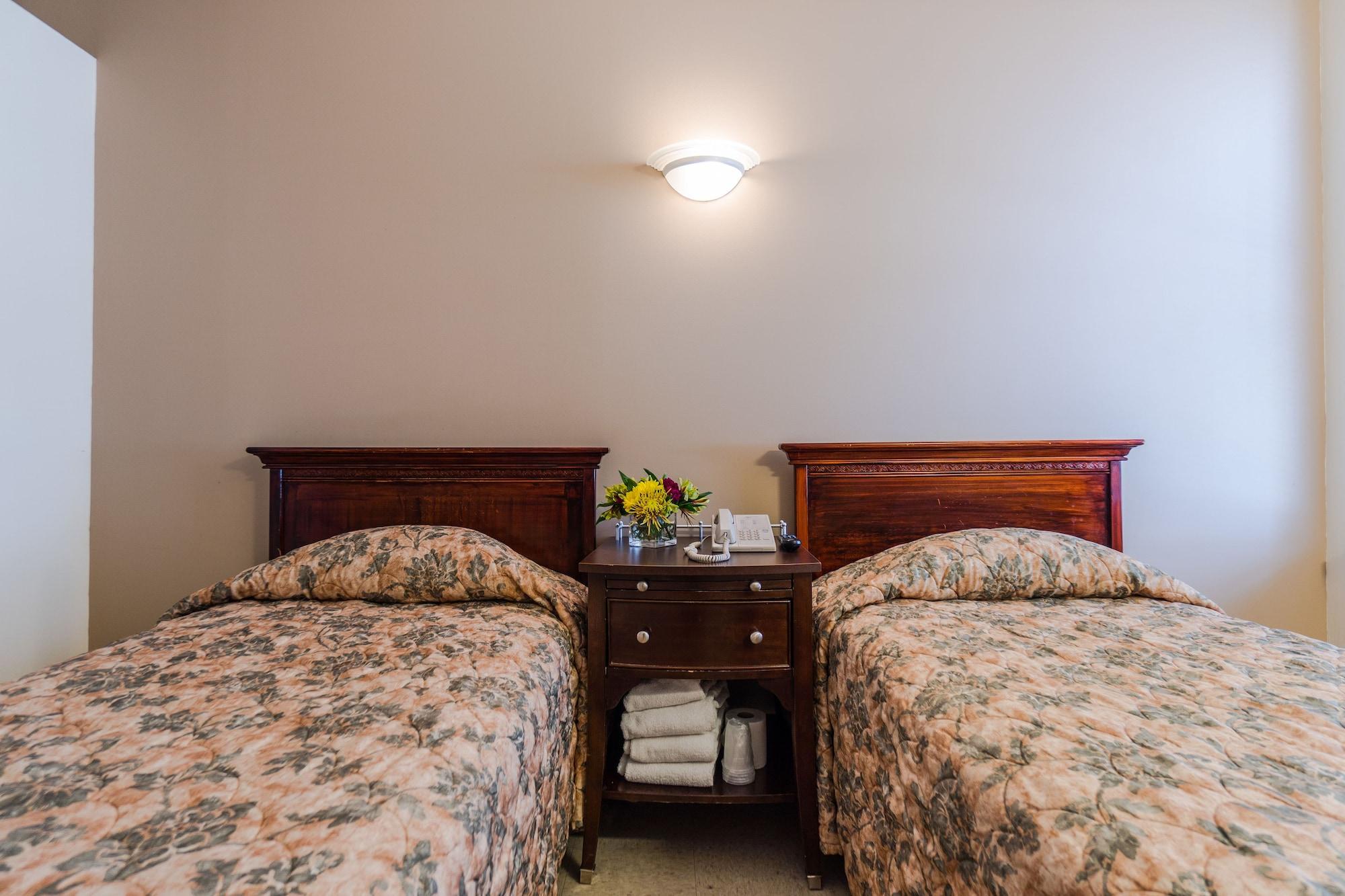 Hotel Americana 2*