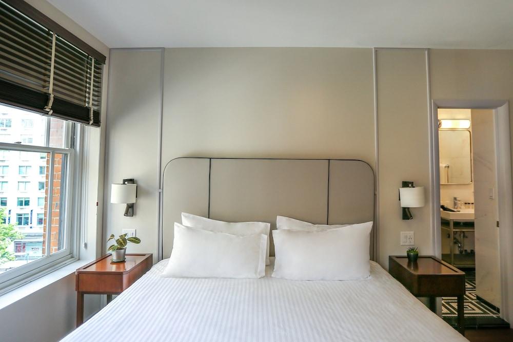 Belleclaire Central Park 4*