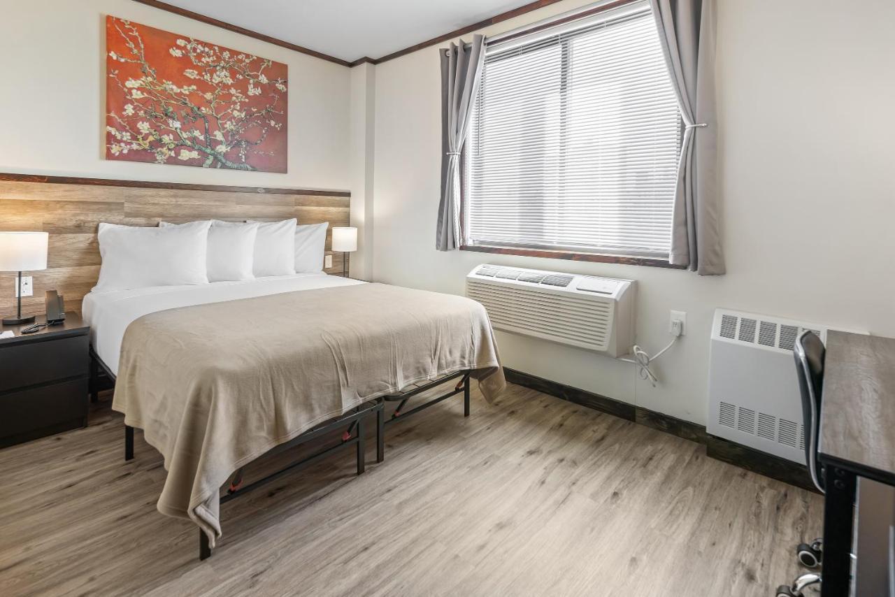 Hotel Highbridge 3*