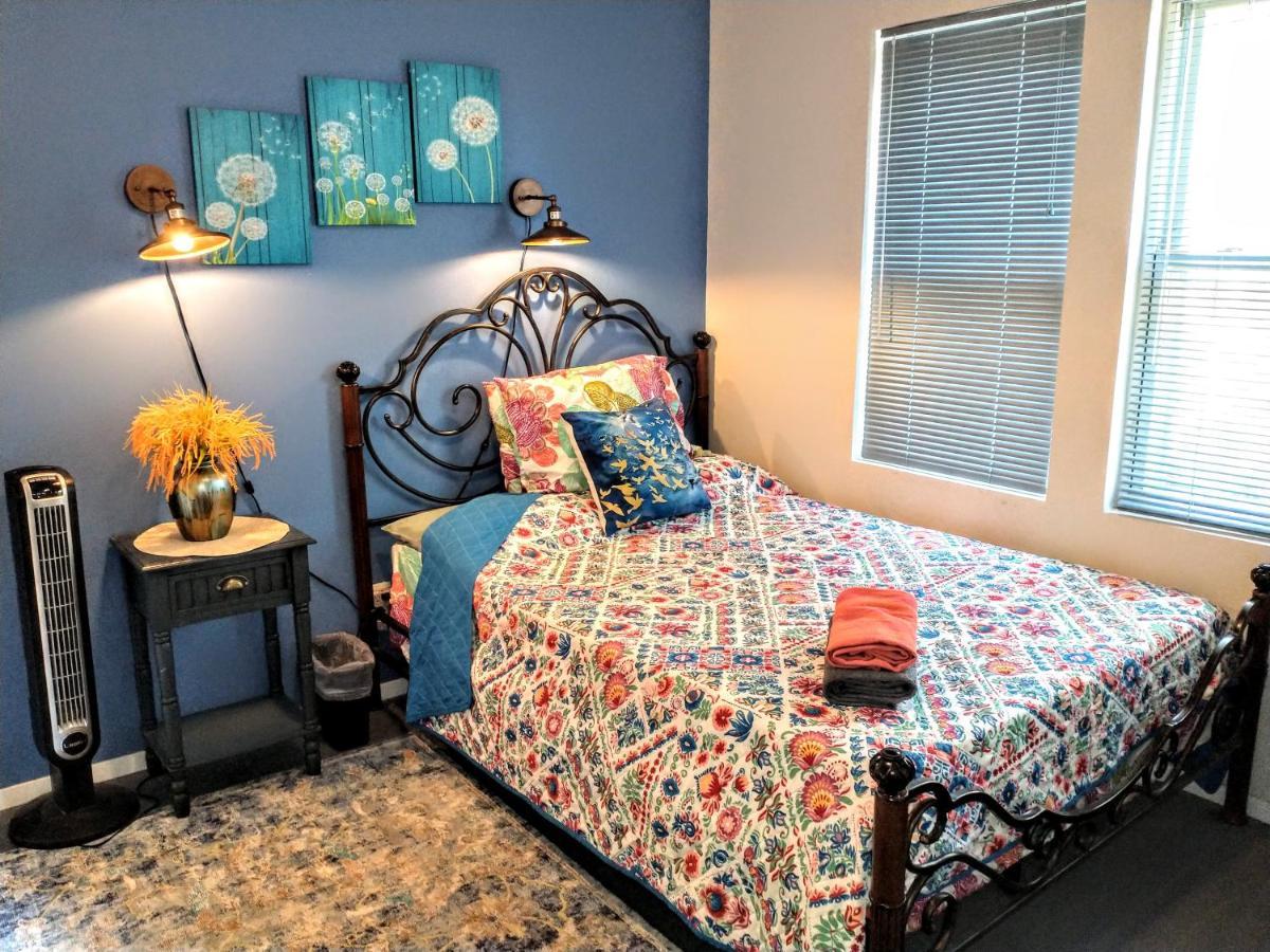 Apartment Explore From Queens New York