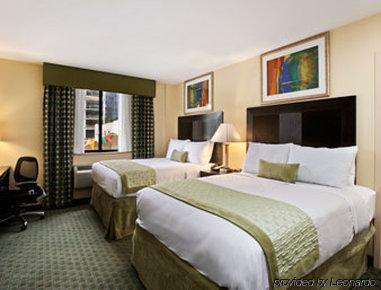 Royal Hotel 2*