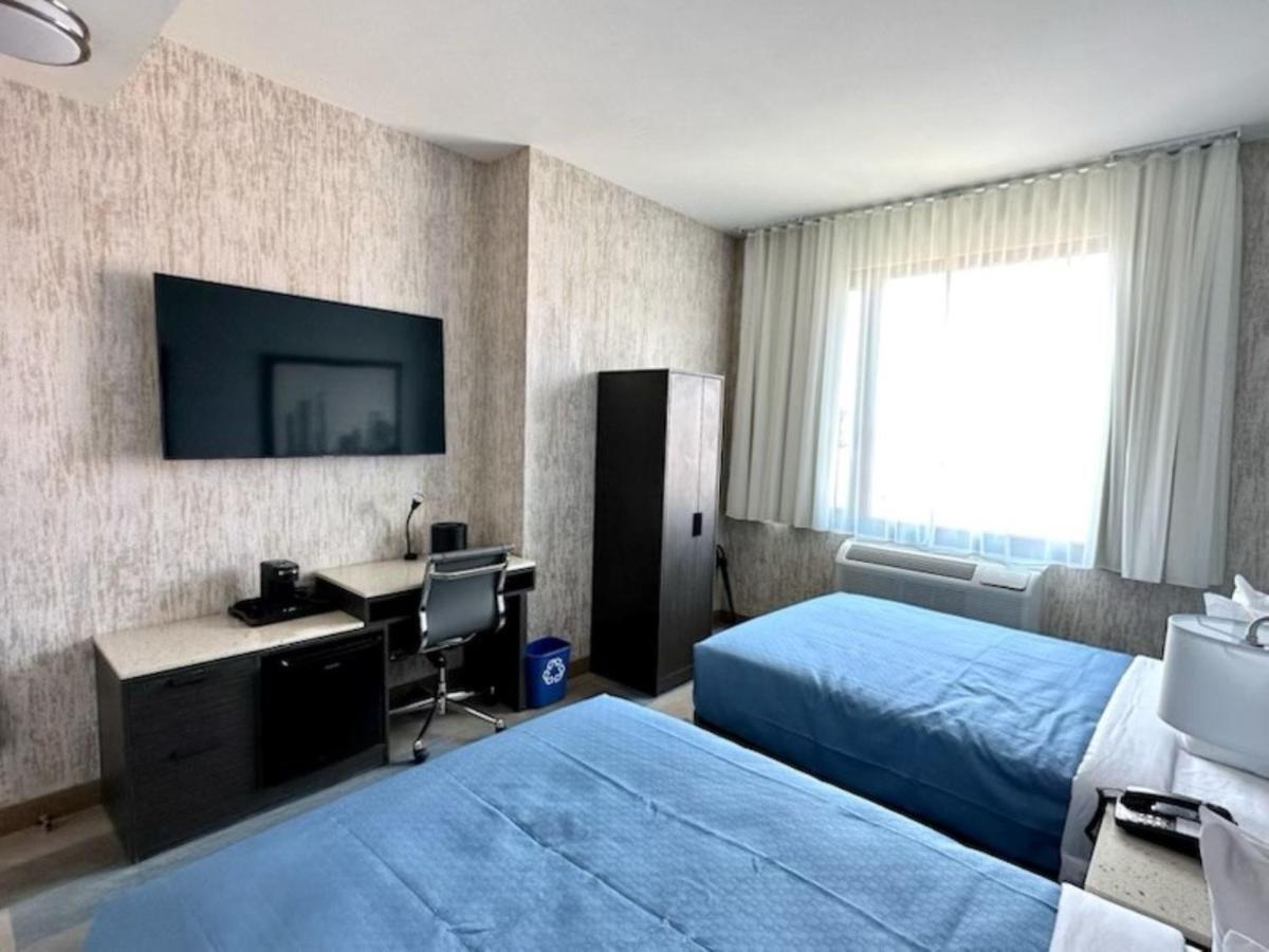 Super 8 By Wyndham Brooklyn Pennsylvania Ave 2*