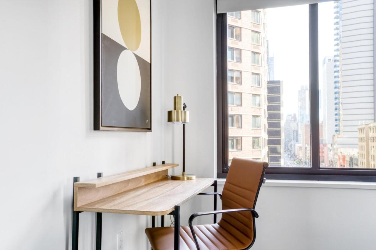 Apartment Tasteful Midtown W 1br W Gym Nr Times Sq Nyc-643 *