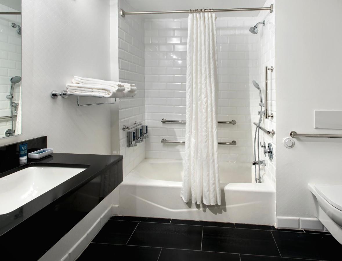 Hotel Four Points By Sheraton Manhattan Soho Village