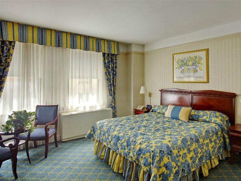 Wellington Hotel New York