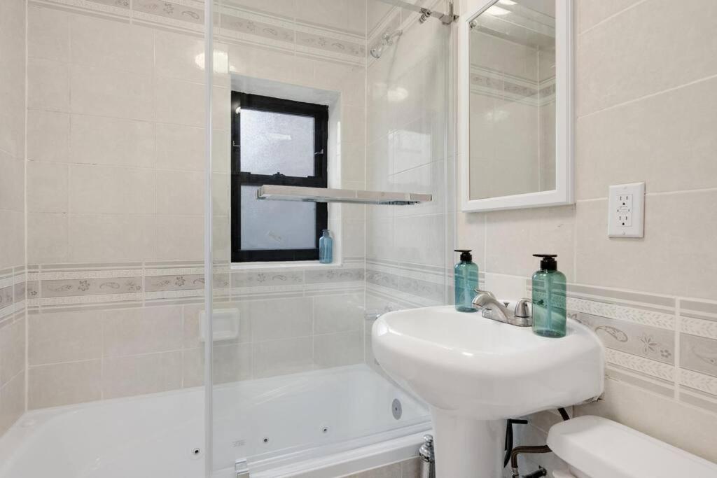 Modern Luxe In Bay Ridge Your Brooklyn Hideaway Apartment New York