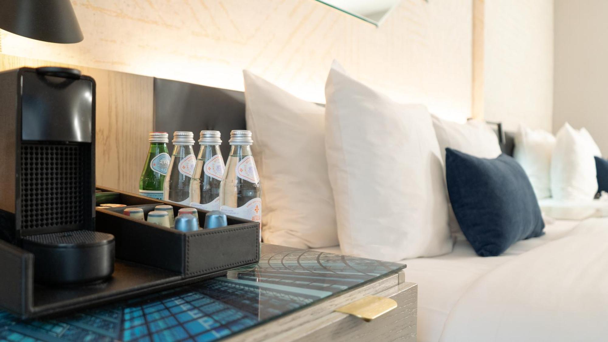 Hotel Roomza Times Square At Pestana Cr7 New York