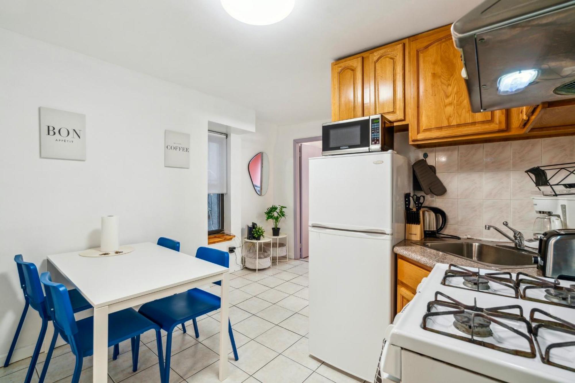 Cozy 4br Apartmentlower East Side Apartment New York
