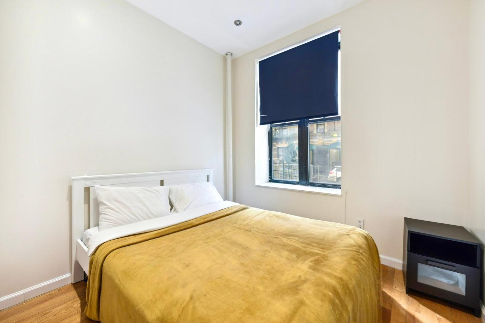 & Cozy 2 Bd In Manhattan Apartment