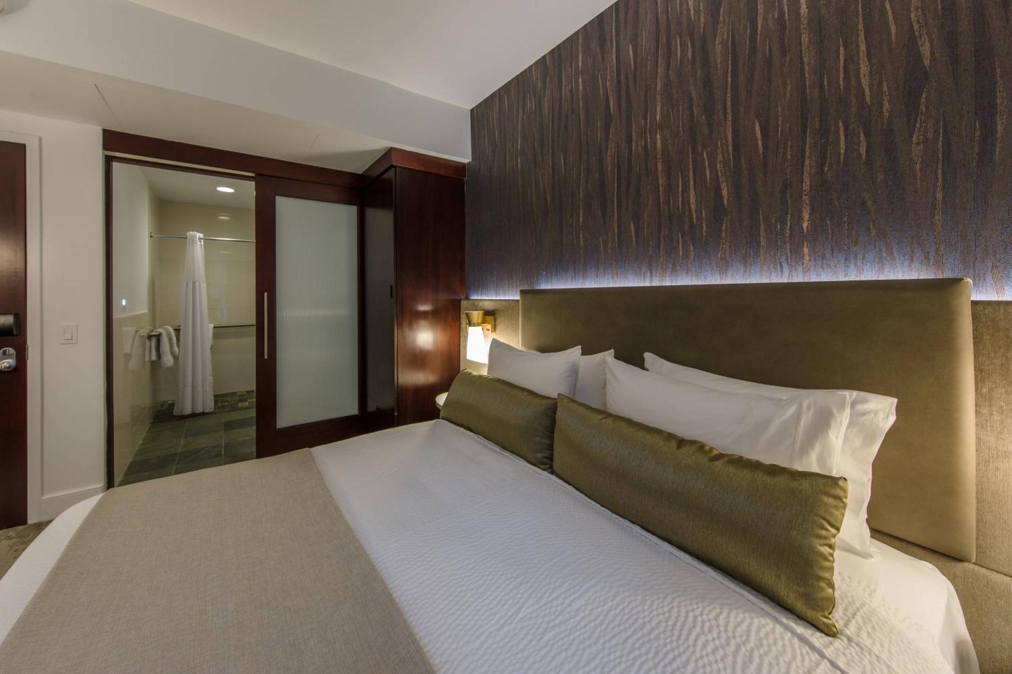 Marriott Vacation Club, City  Hotel