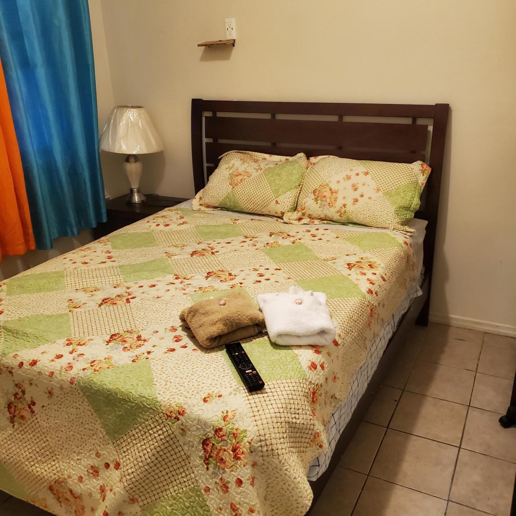 Apartment And One Bedroom New York