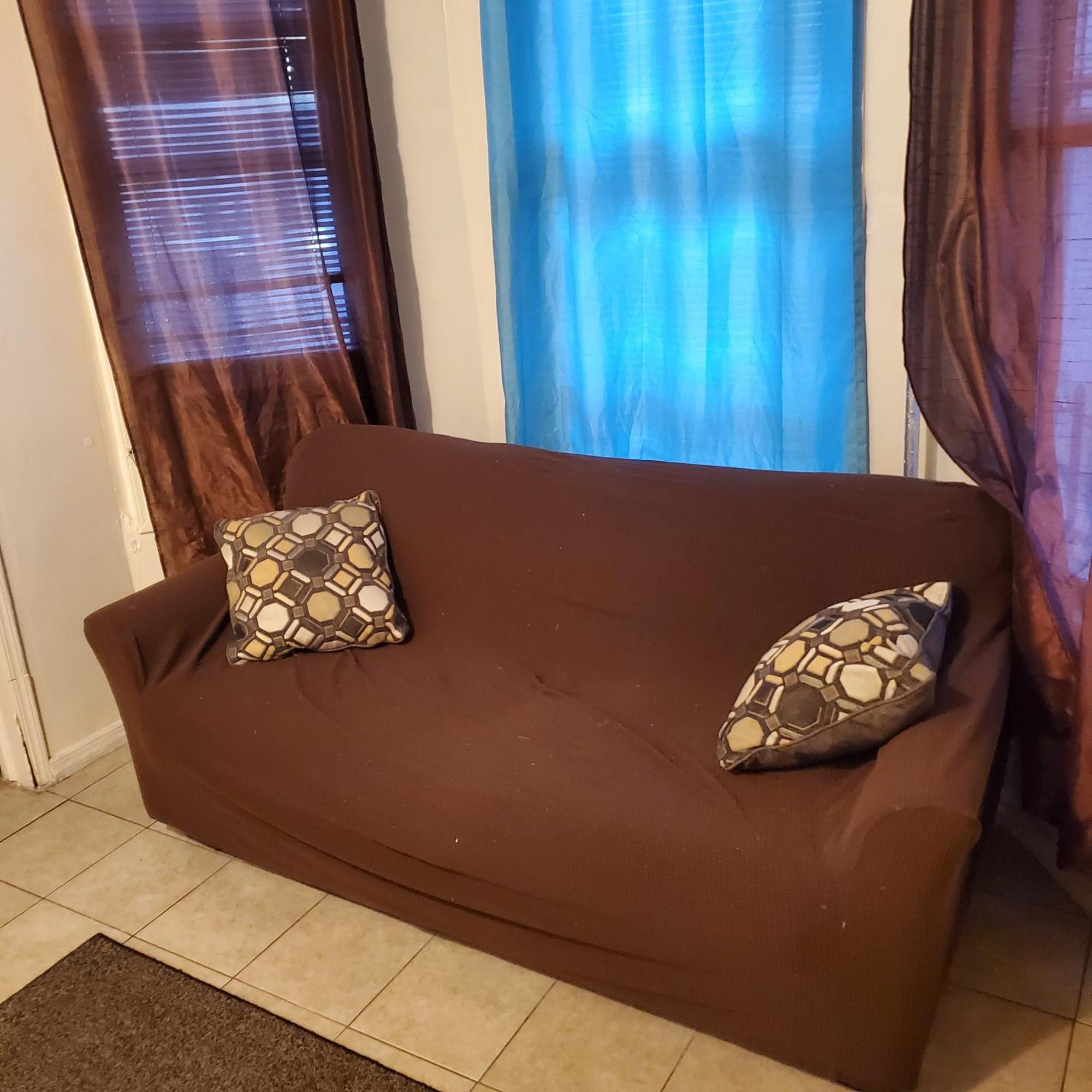And One Bedroom * New York