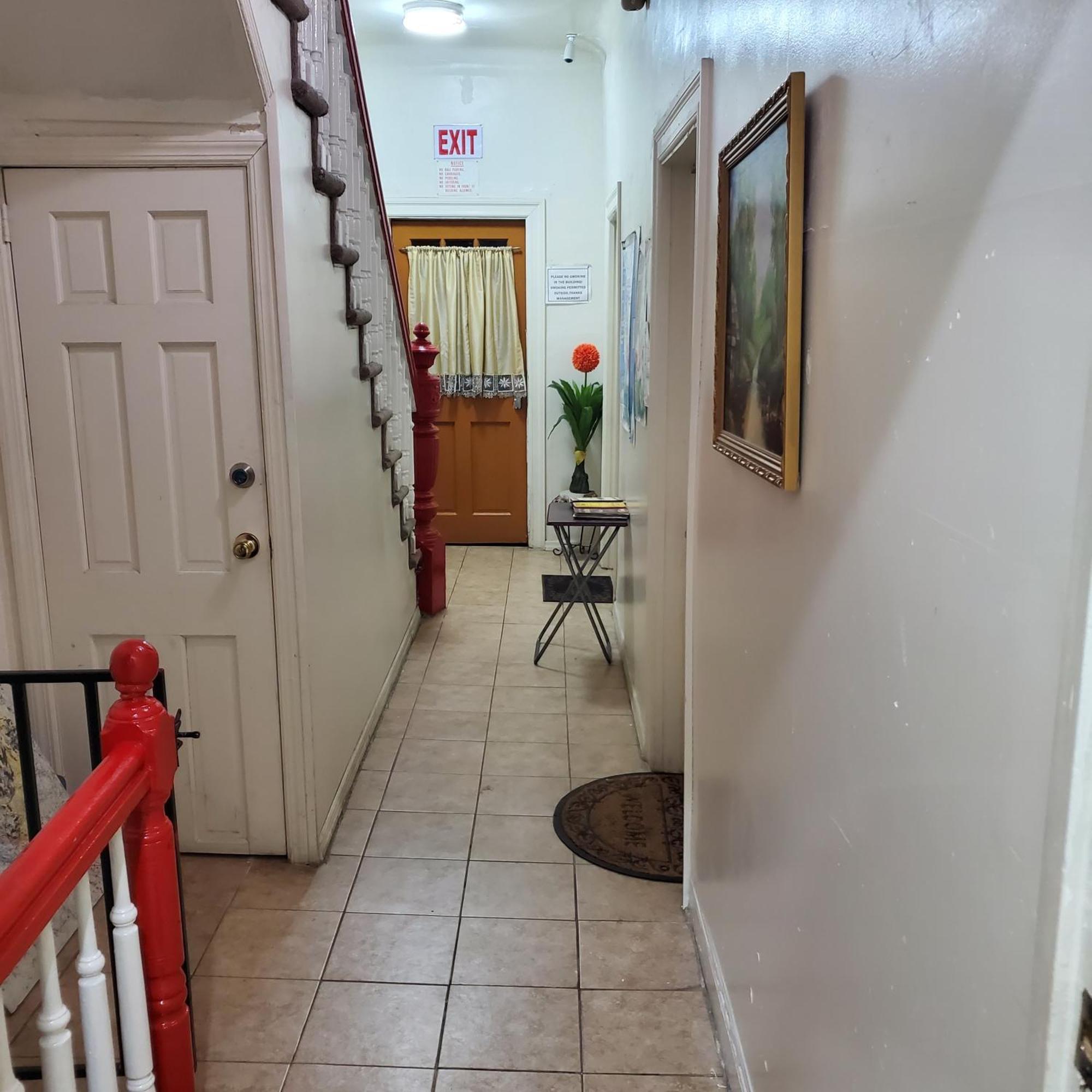 And One Bedroom New York