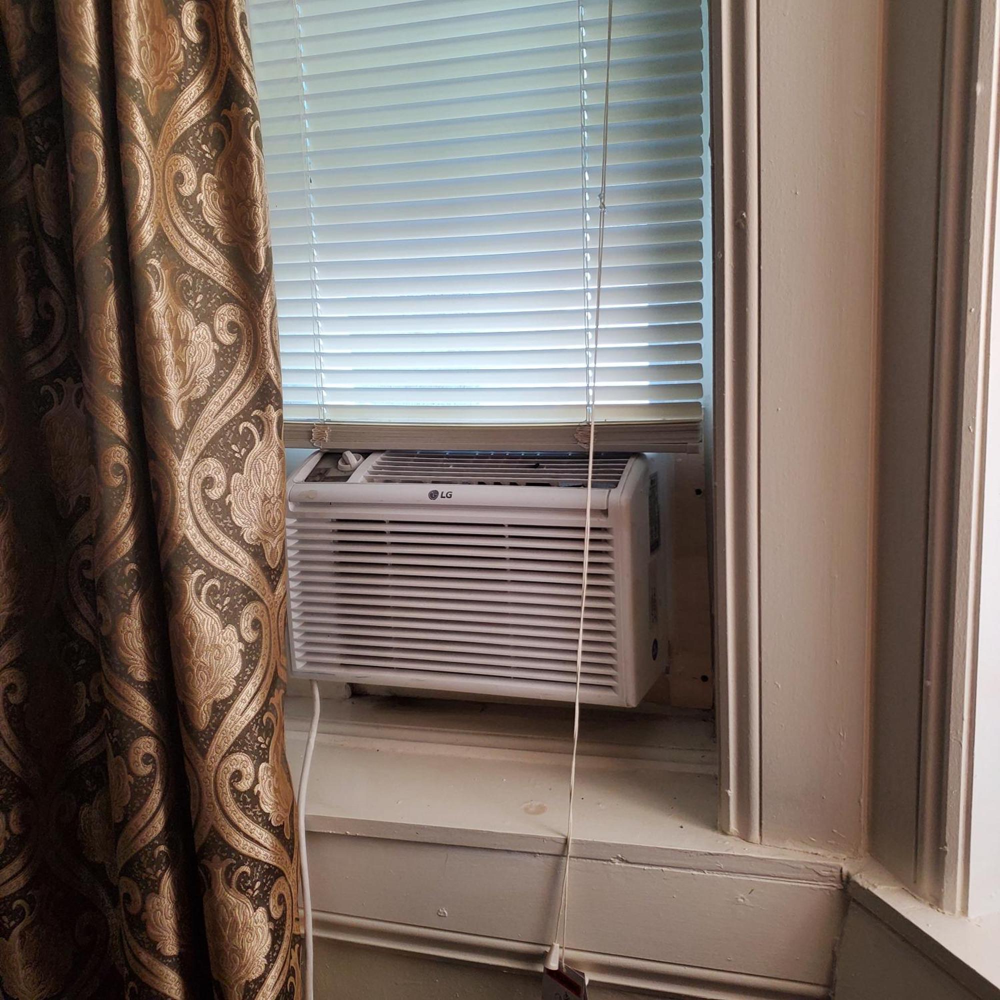 Apartment And One Bedroom New York