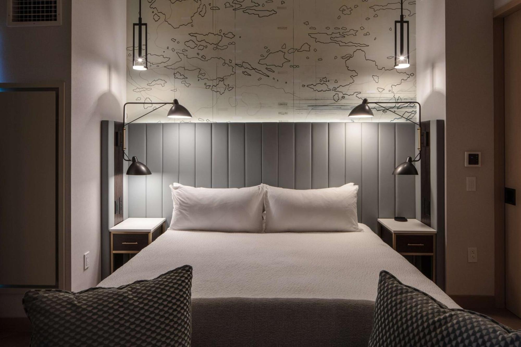 Tempo By Hilton Times Square Hotel 4*