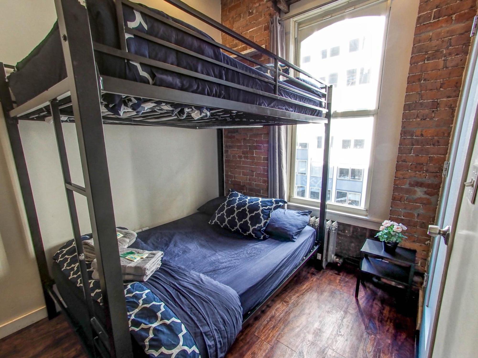 Empire Broadway Retreats *