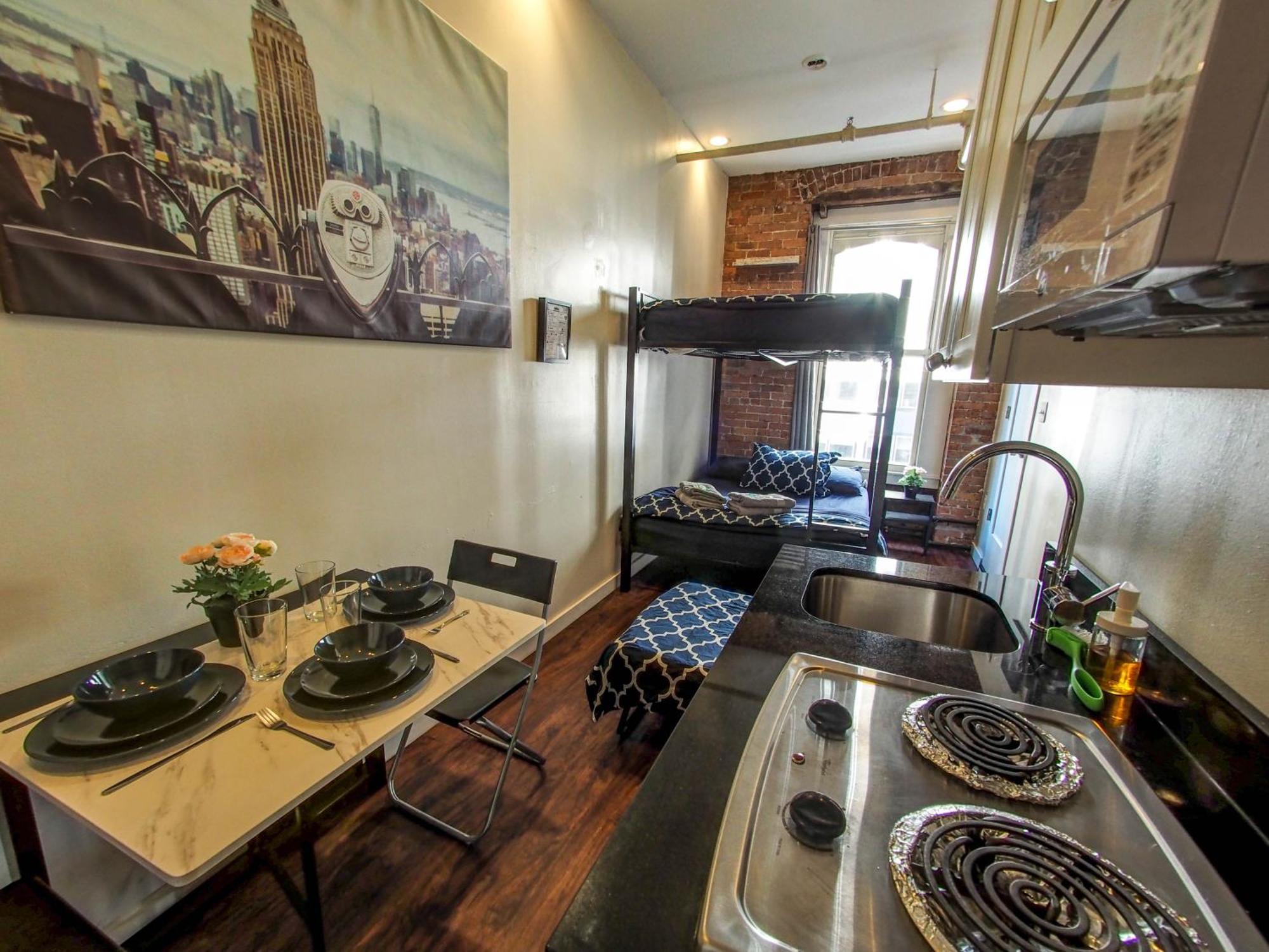 Empire Broadway Retreats Apartment *