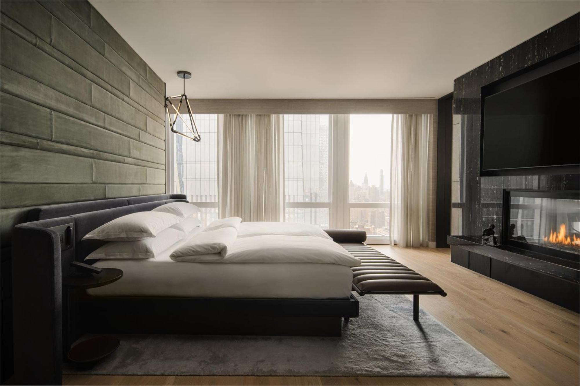 Equinox Hotel