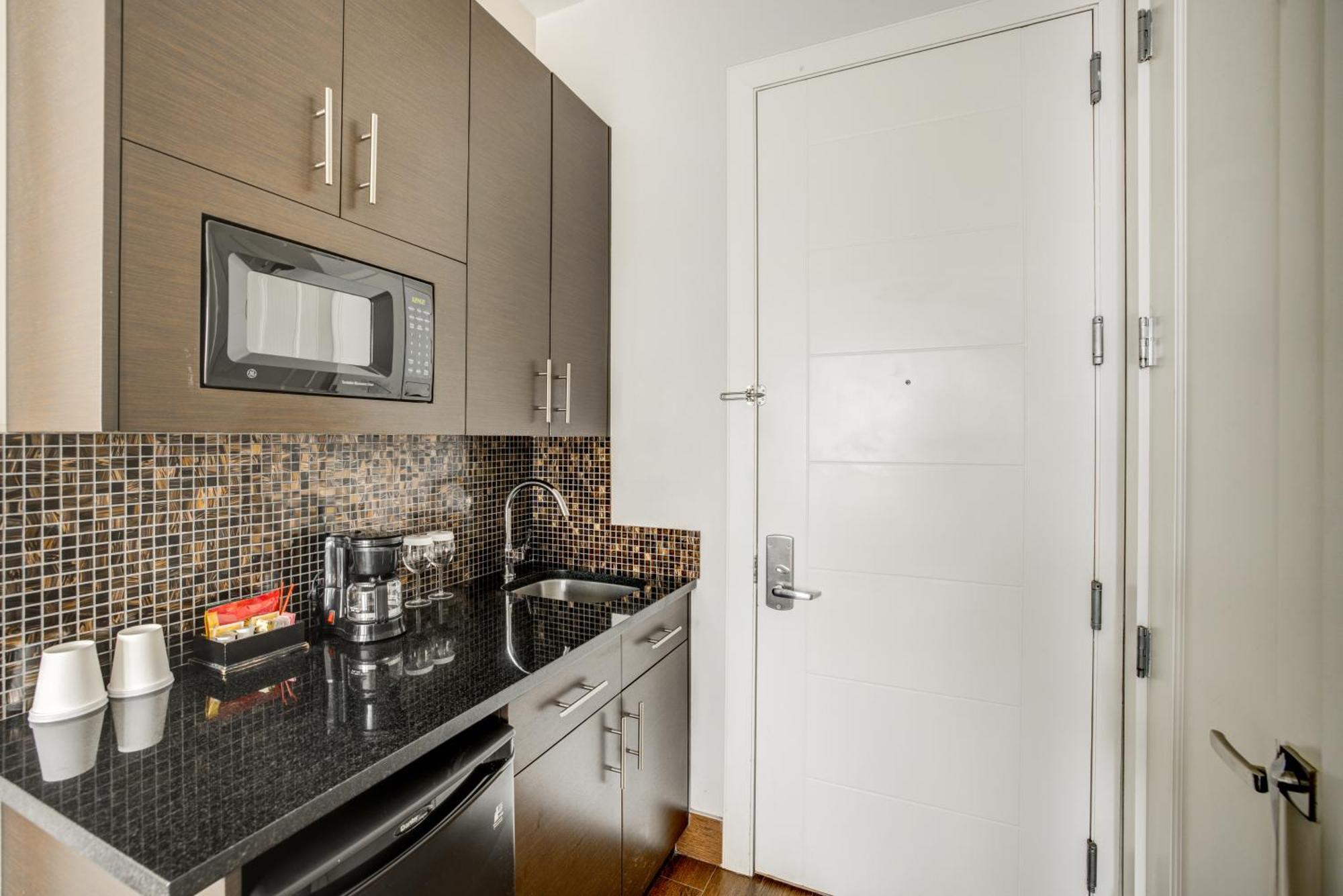 Condor By Luxurban Hotel 4*