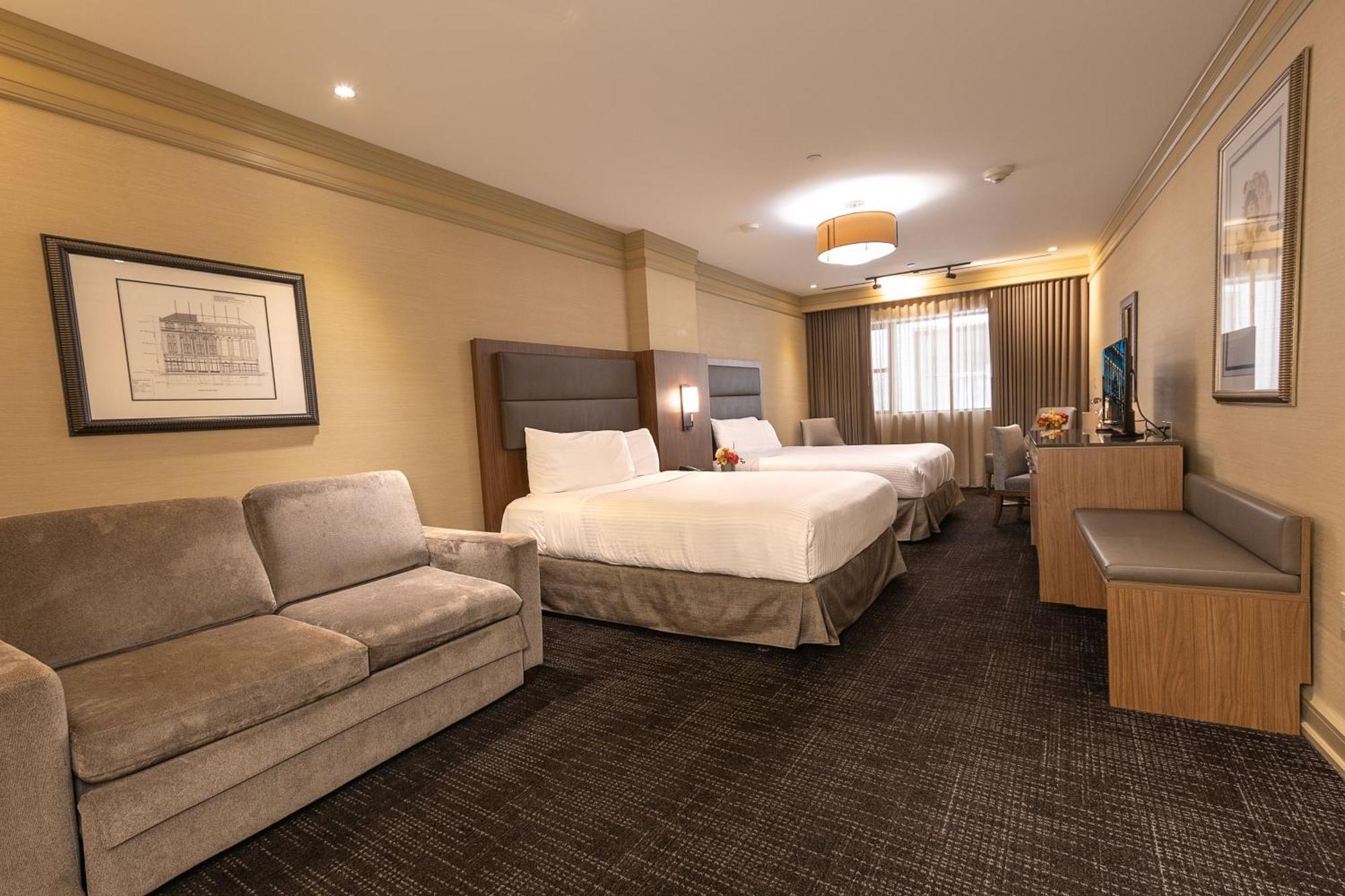Hotel Opera House 3*
