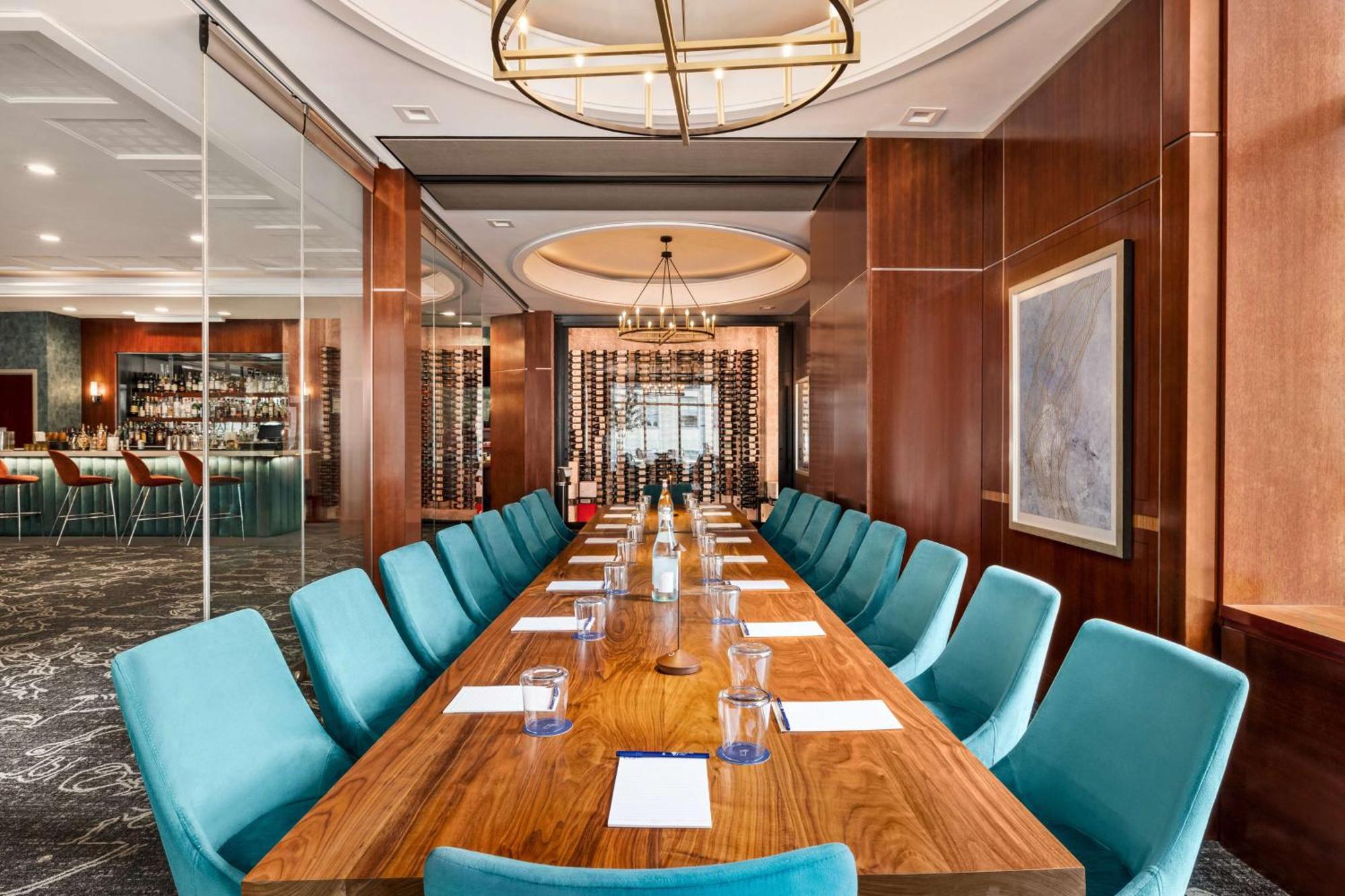 Doubletree By Hilton Midtown Fifth Ave