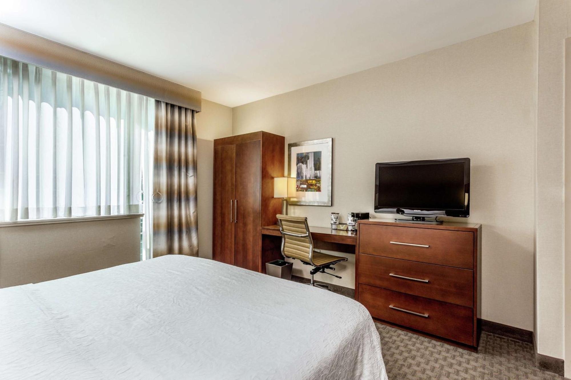 Hotel Hampton Manhattan Grand 3*