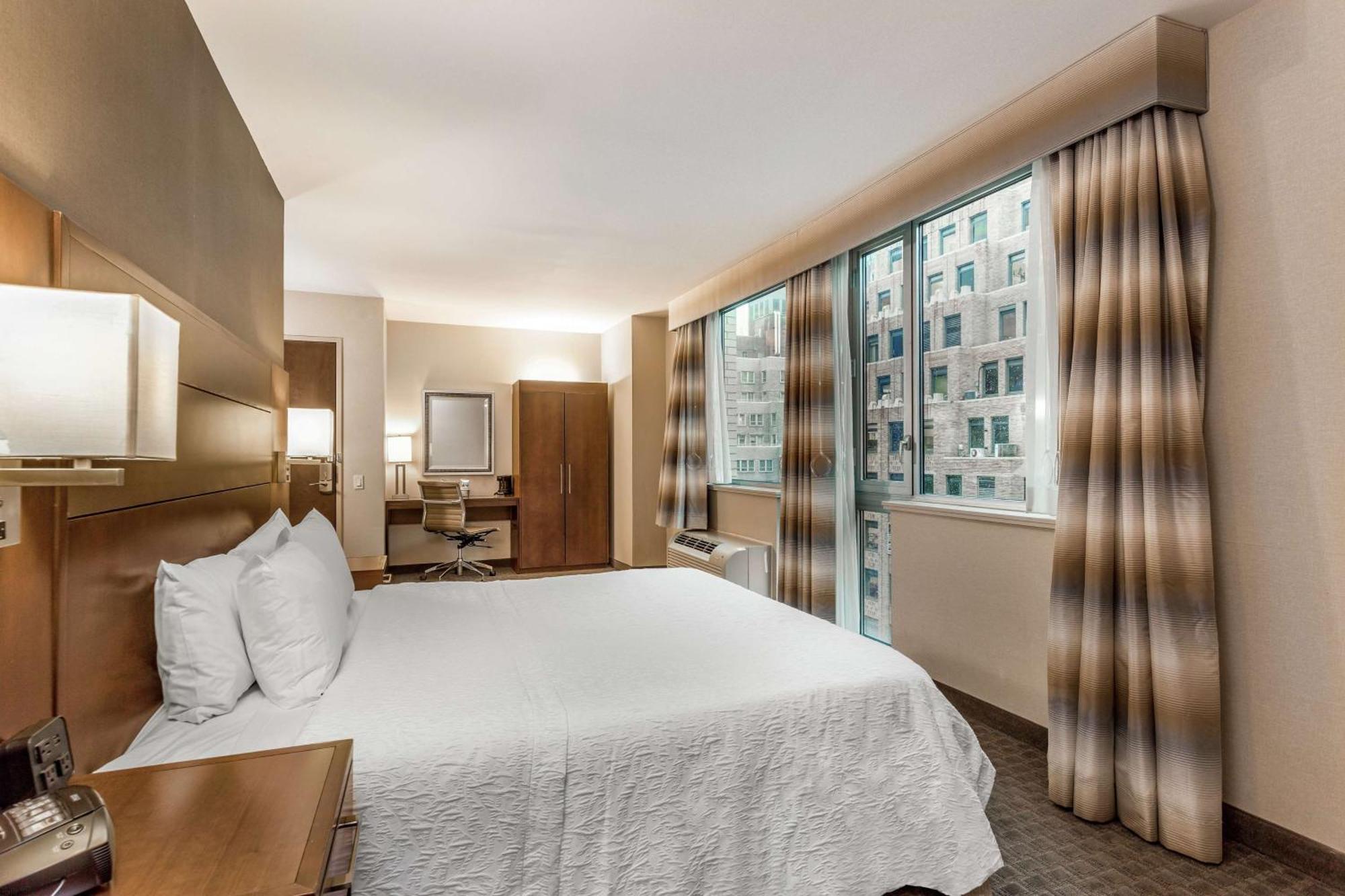Hotel Hampton Manhattan Grand 3*