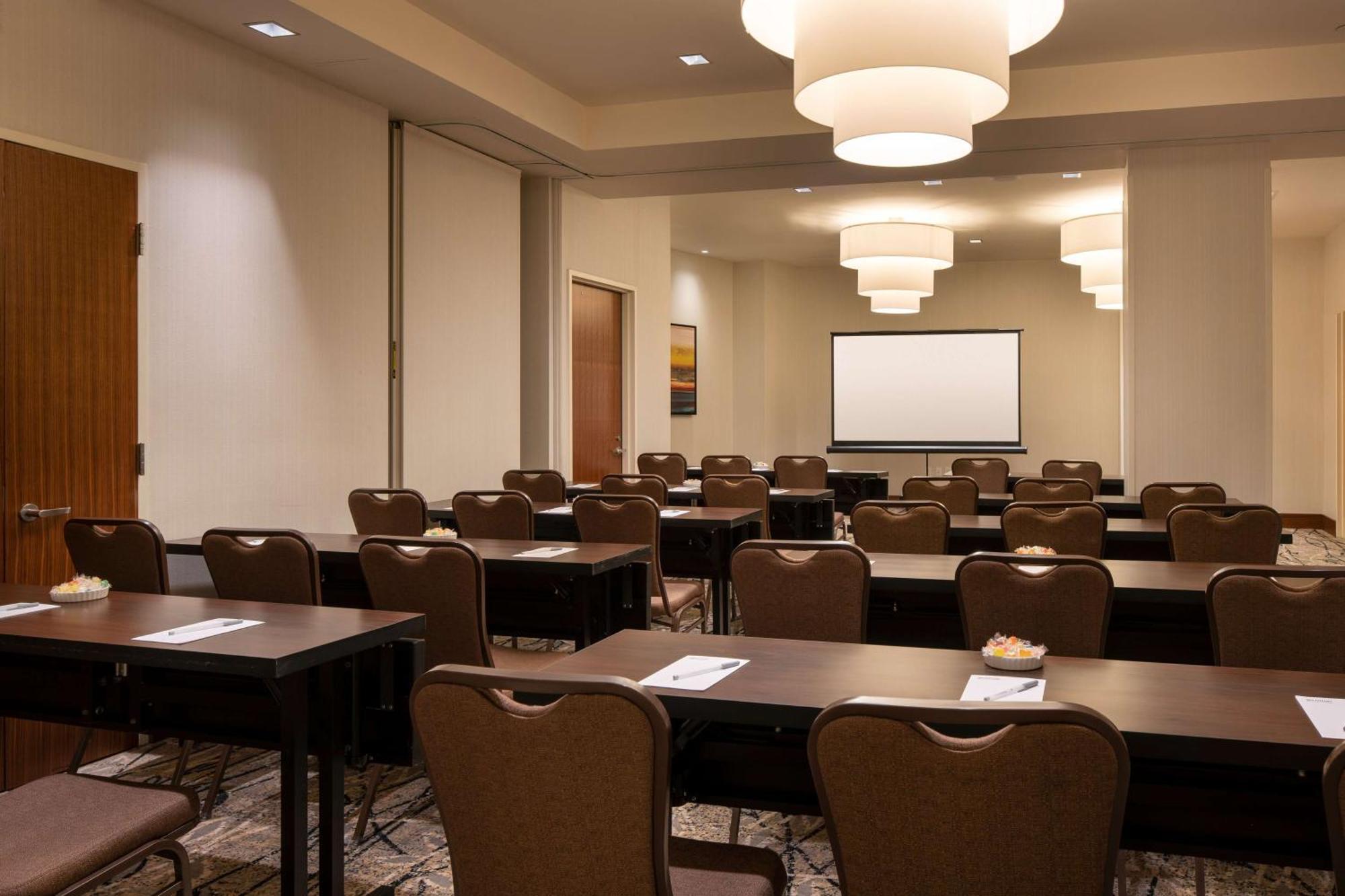 Hilton Garden Long Island City 3* New York