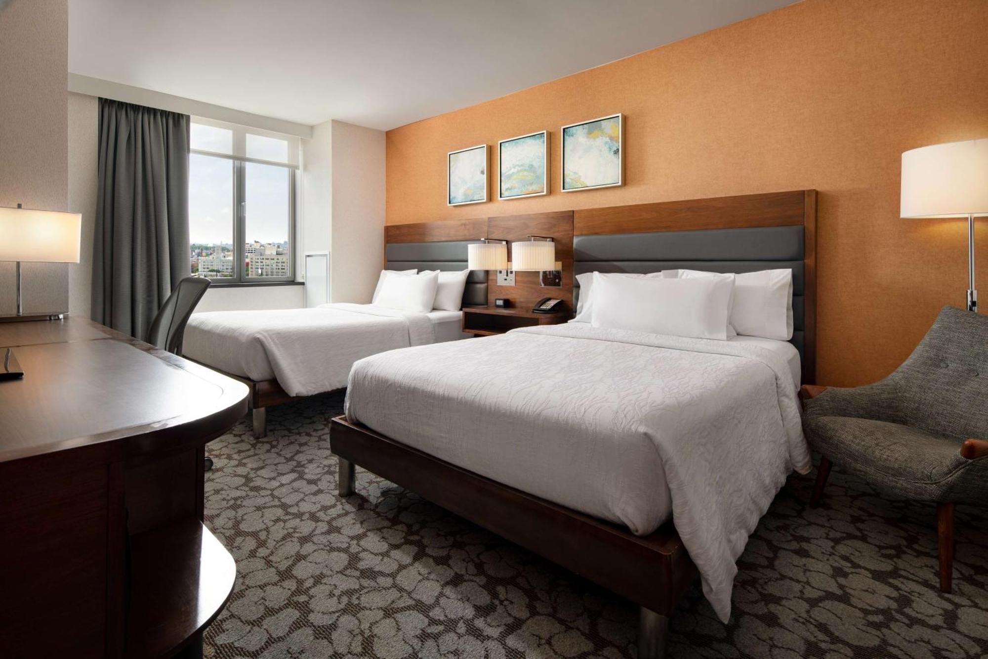 Hilton Garden Long Island City Hotel