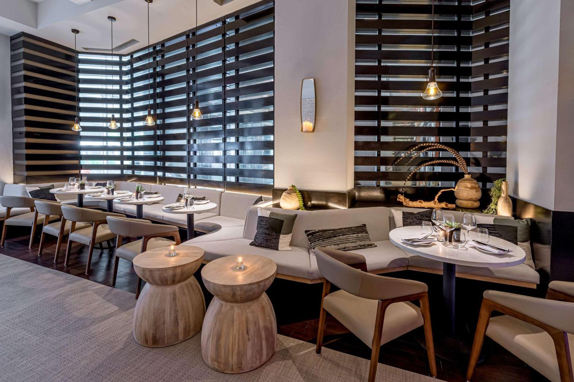 Hilton Fashion District Hotel New York