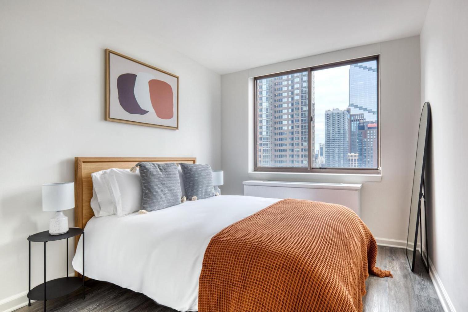 Apartment Midtown West 2br W Doorman Gym Wd Nr Times Sq Nyc-1068 New York