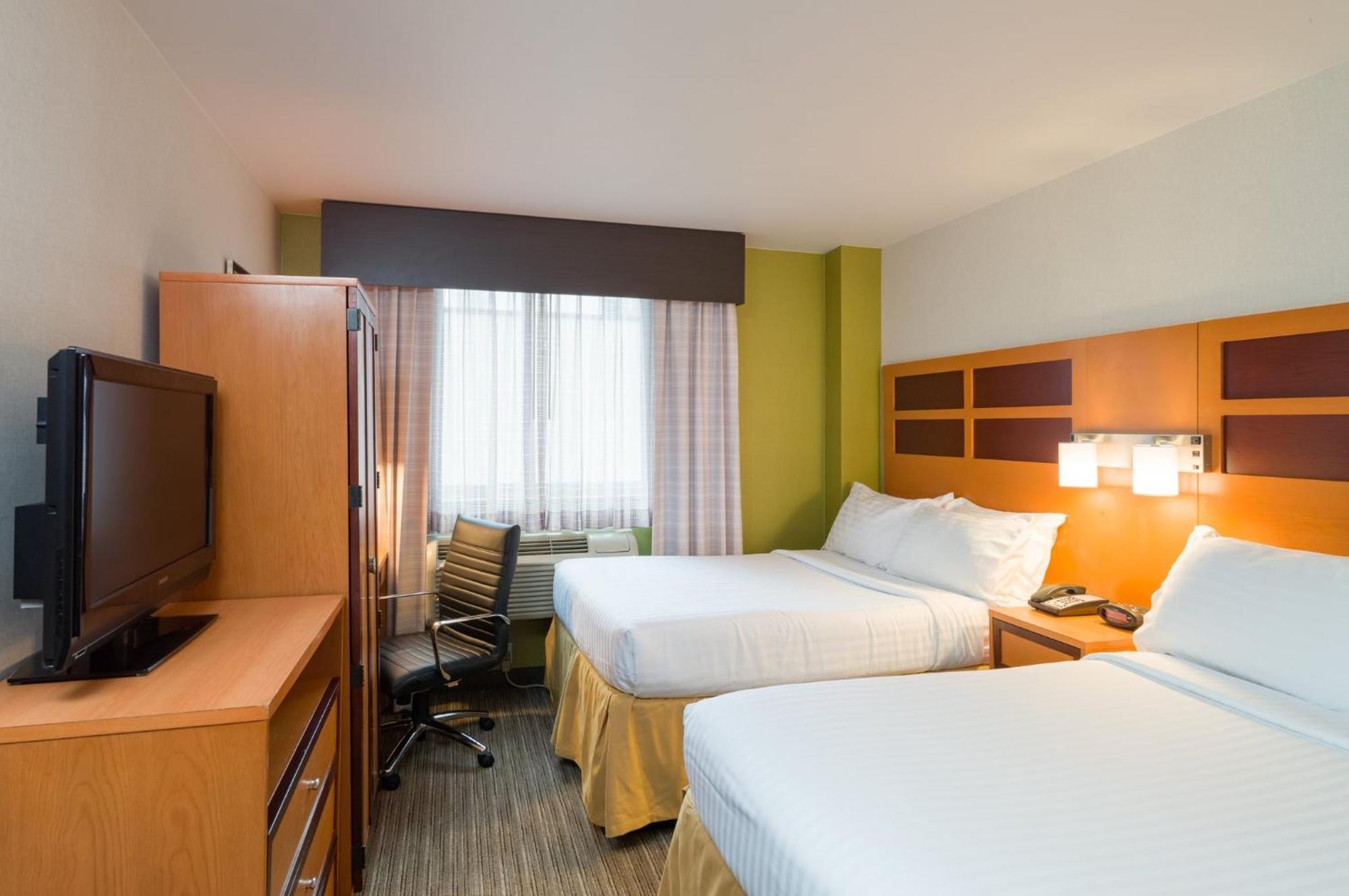 Holiday Express - Times Square By Ihg Hotel