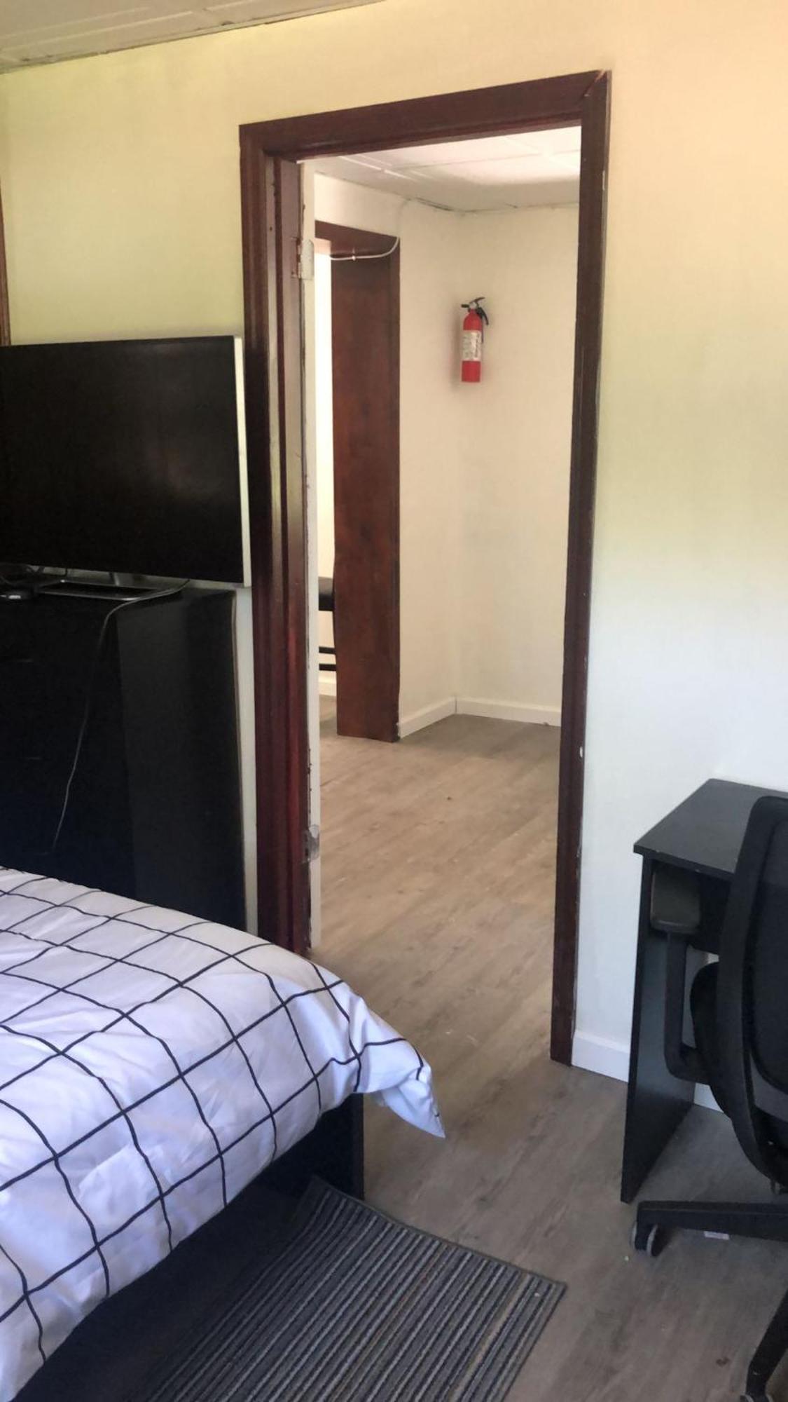 With A Private Shower Homestay