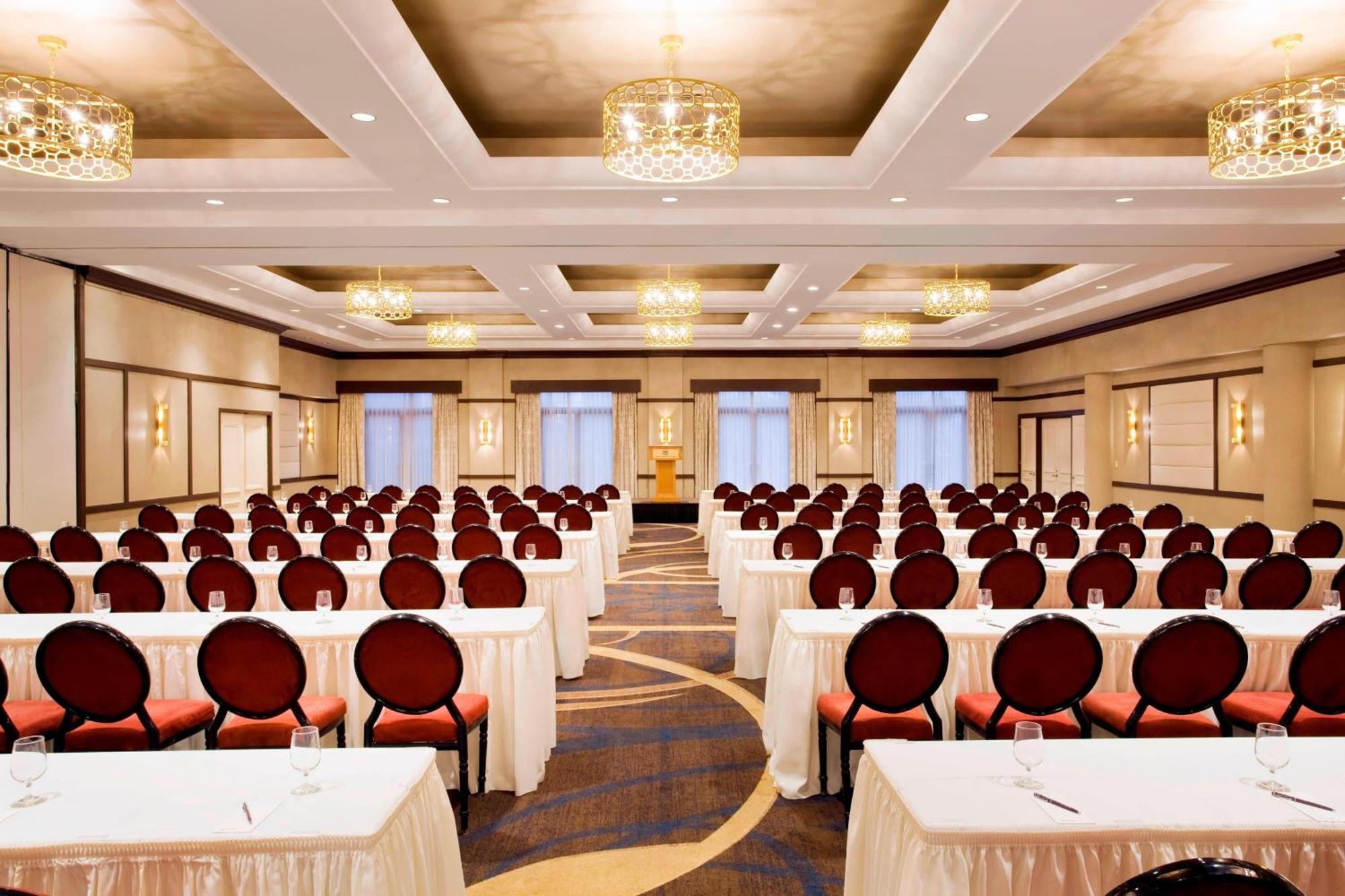 Sheraton Laguardia East