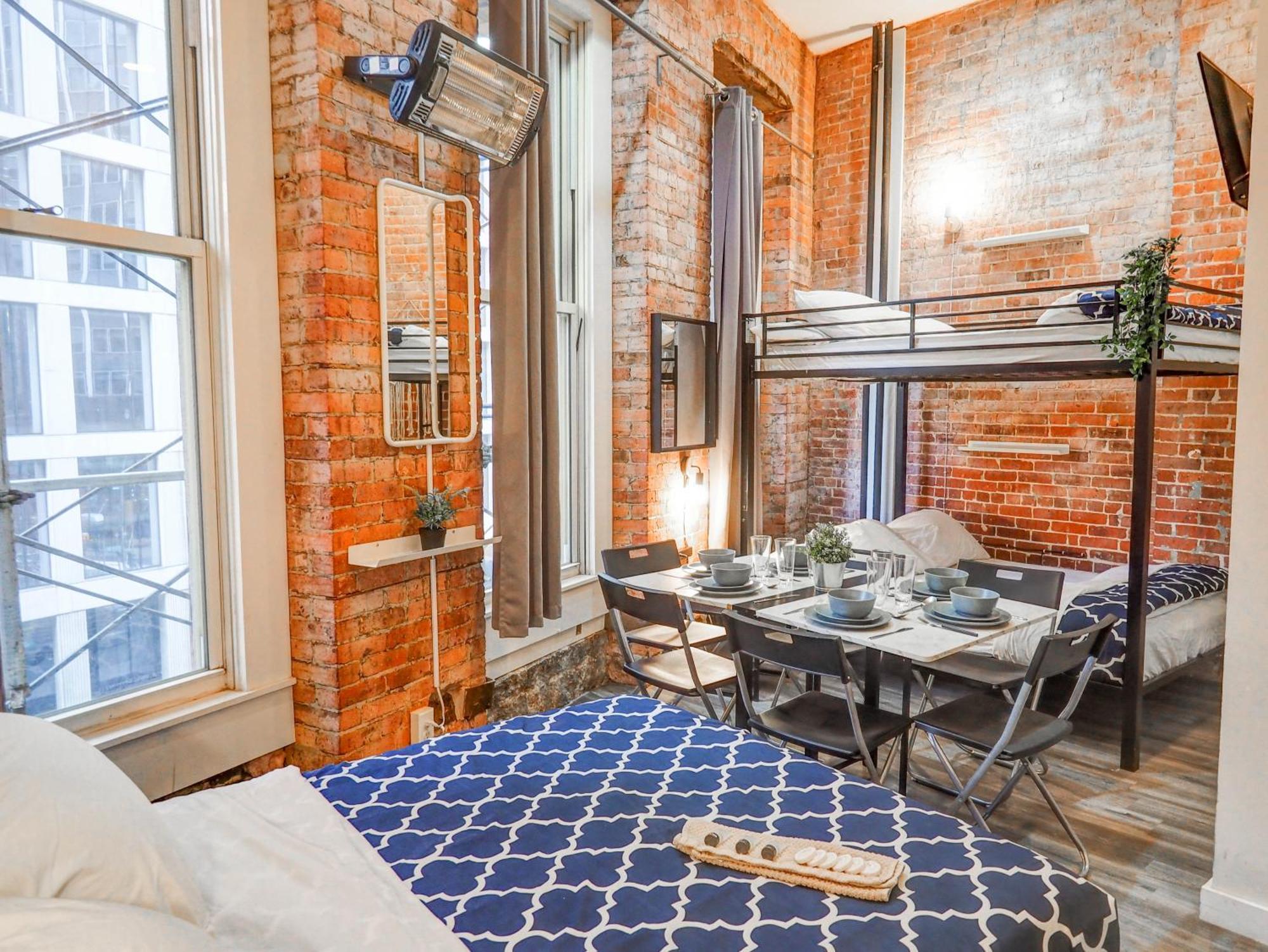 Apartment Empire Broadway Retreats *