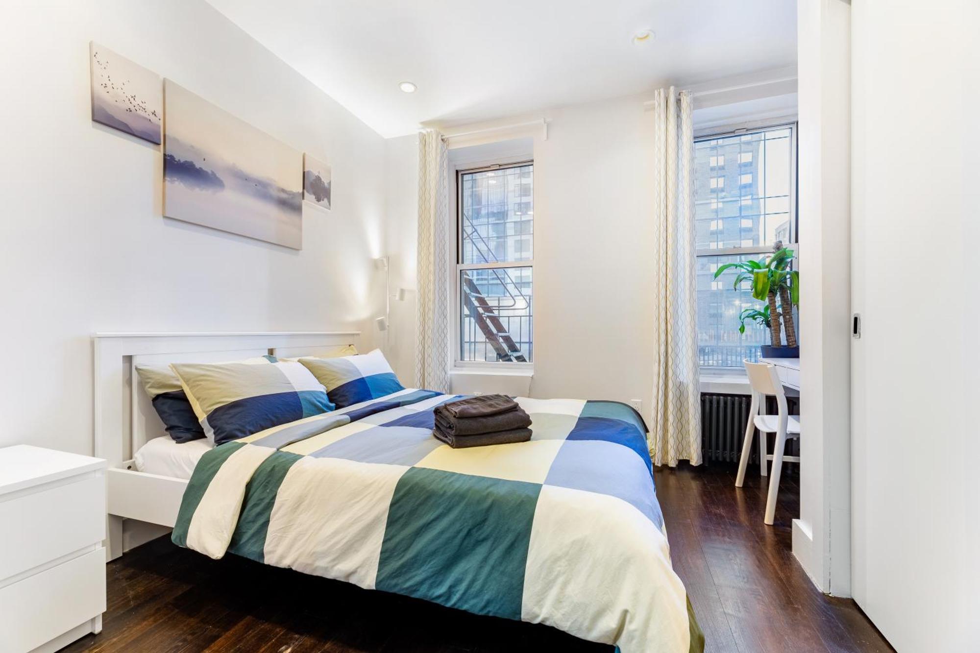 2 Bedroom Luxury Unit In The Heart Of Manhattan Apartment New York